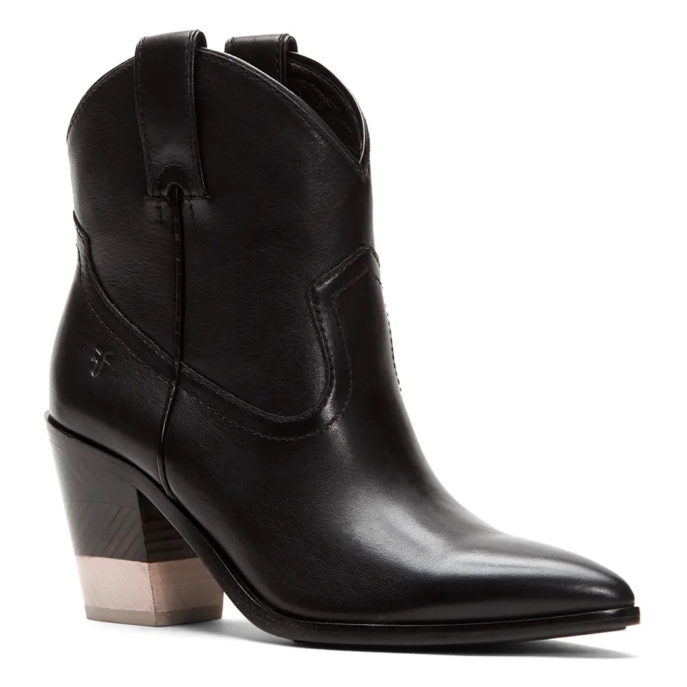 FRYE | Faye Pull On Boots Short Polished Leather Cowboy Boots Chevron Heel